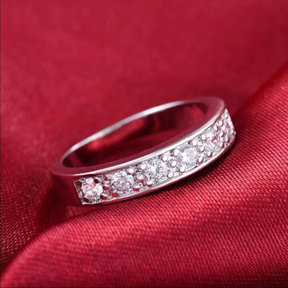 New 925 Sterling Silver Diamond Engagement Ring - Picture 6 of 6